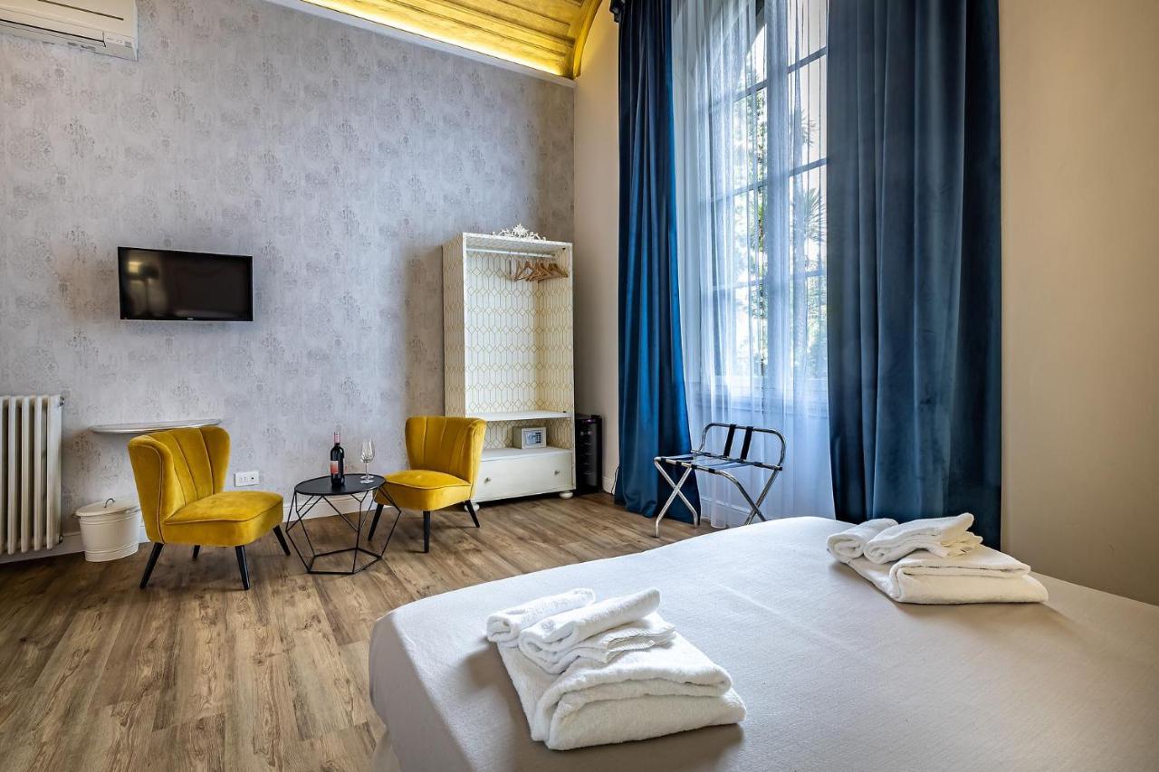 Bed & Breakfast Residenza D'epoca Al Numero 8 Firenze