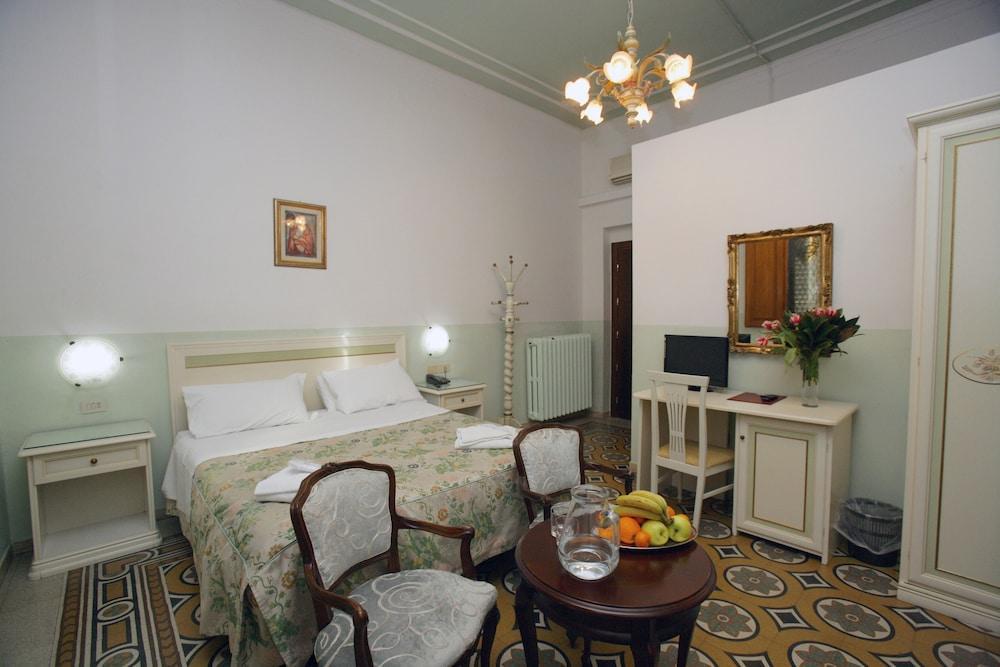 Hotel Desirèe Florence