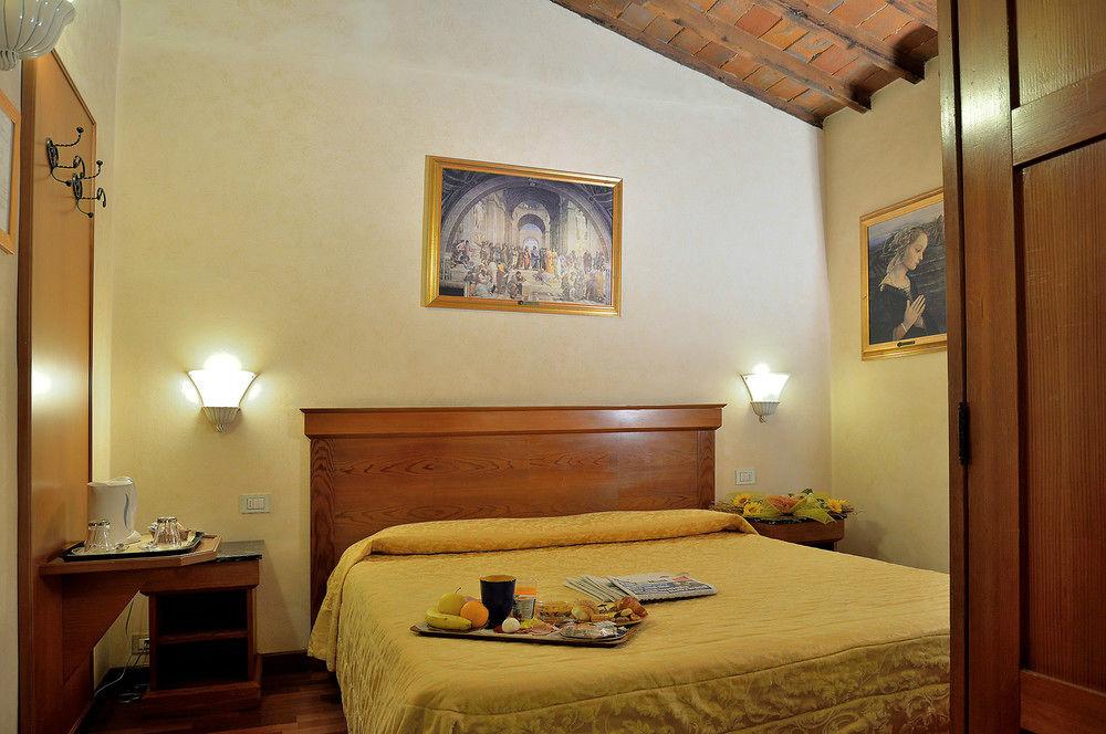 Porta Faenza 3*