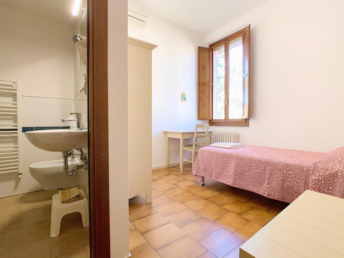 Casa Per Ferie Suore Oblate Dell'assunzione Acomodação com café da manhã  Florença