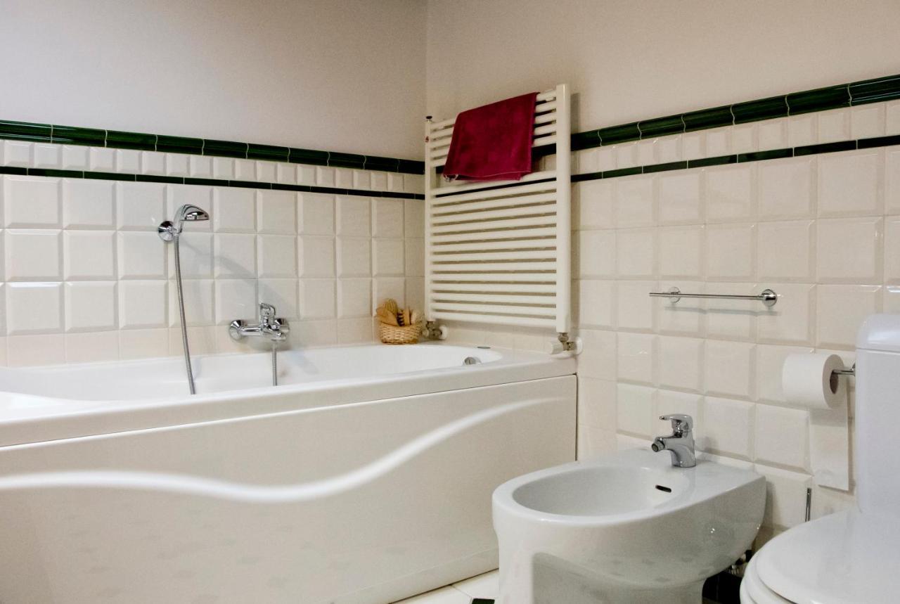 Artisti In With Great A/c * Firenze
