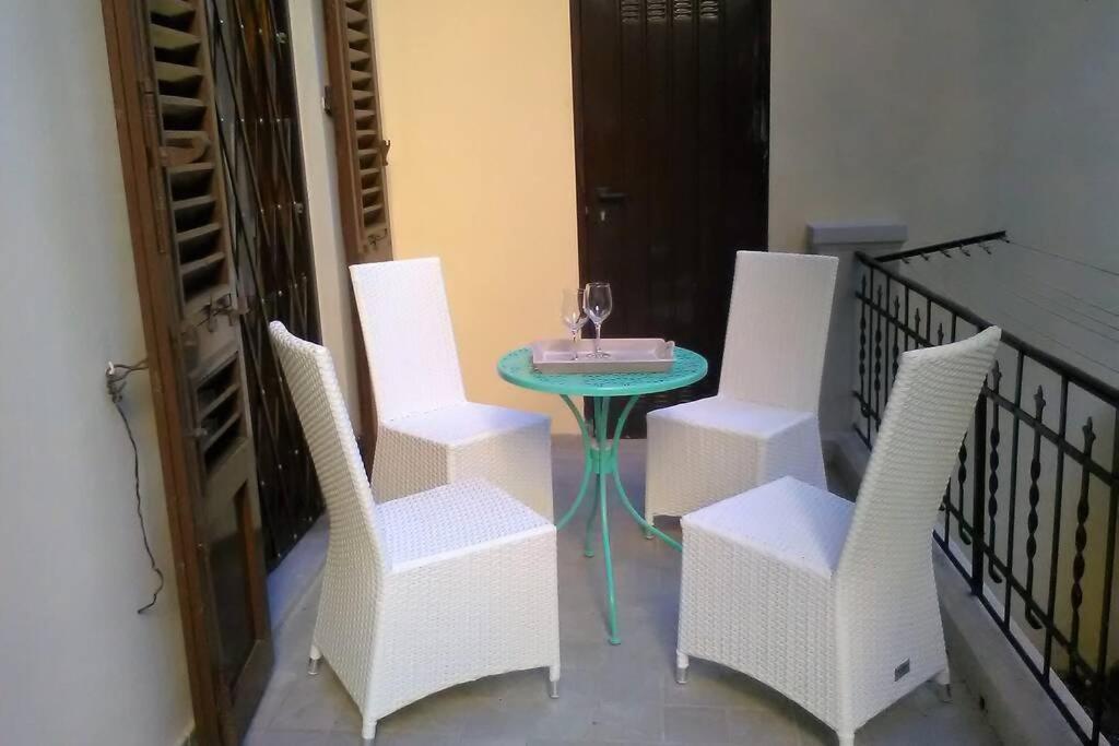 Charming Family With Private Garage Lejlighed *