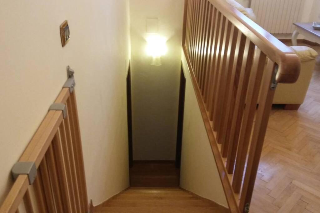 Charming Family With Private Garage Lejlighed Firenze