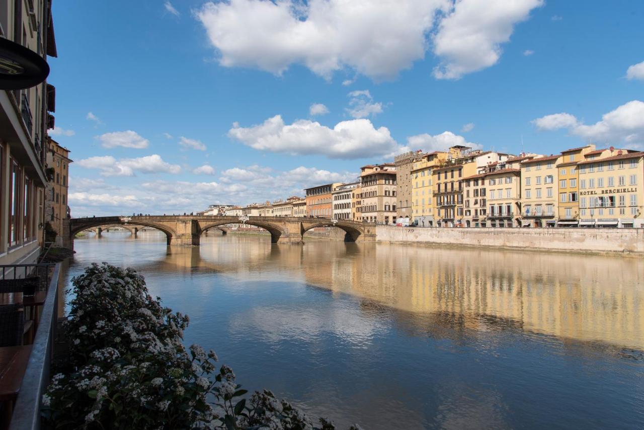 Ponte Vecchio Luxury And Stylish Leilighet