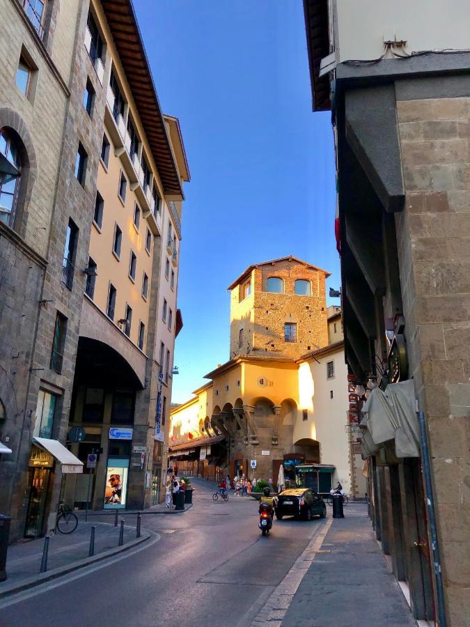 Date In Ponte Vecchio Appartement Florence