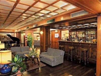 Grand Majestic Hotell 4*