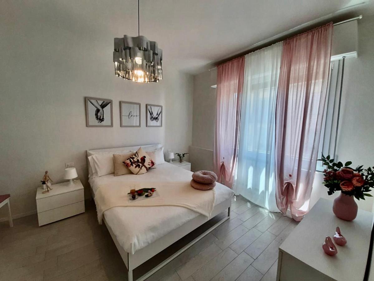 Apartamento Locchi Suite_ Careggi/meyer/tramvia A Due Passi! *