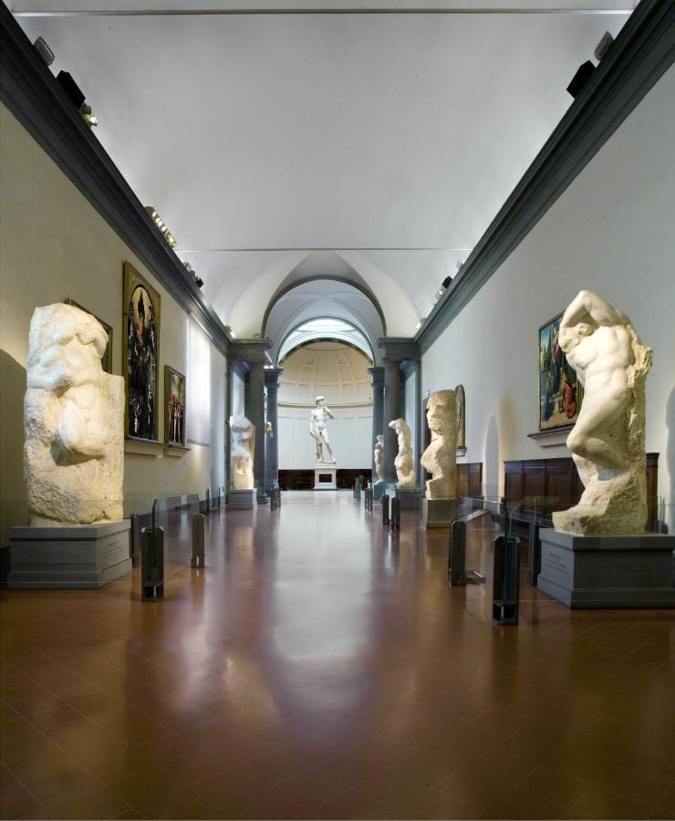 Historic Center Palace - Huge 4 Bedrooms Santa Croce - By Likehomeflorence Lejlighed Firenze