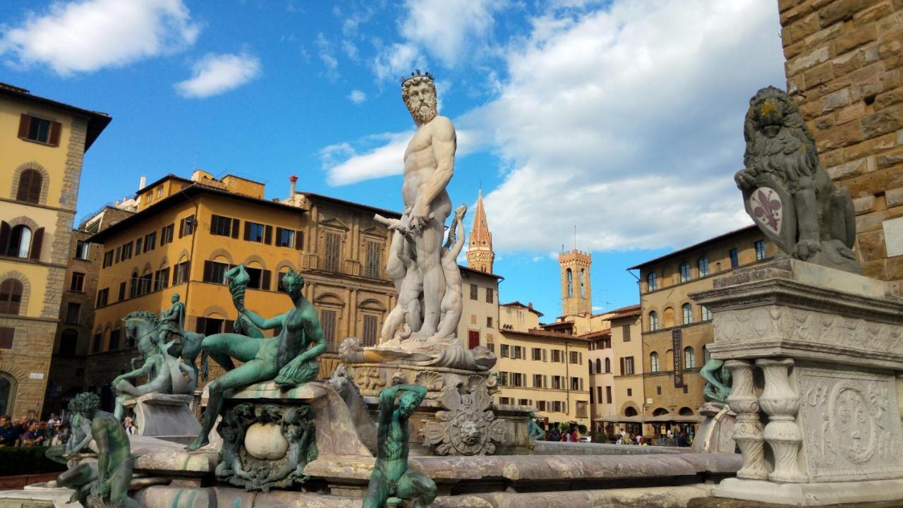 Lejlighed Historic Center Palace - Huge 4 Bedrooms Santa Croce - By Likehomeflorence Firenze