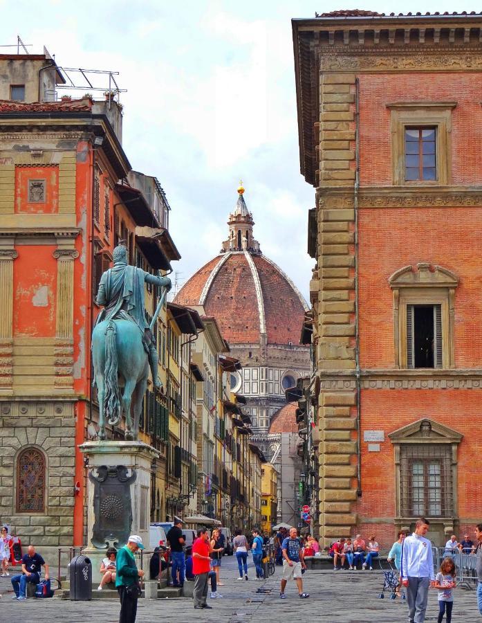 Historic Center! Charming Traditional Florentine Building - Ac,wifi - By Likehomeflorence Florença