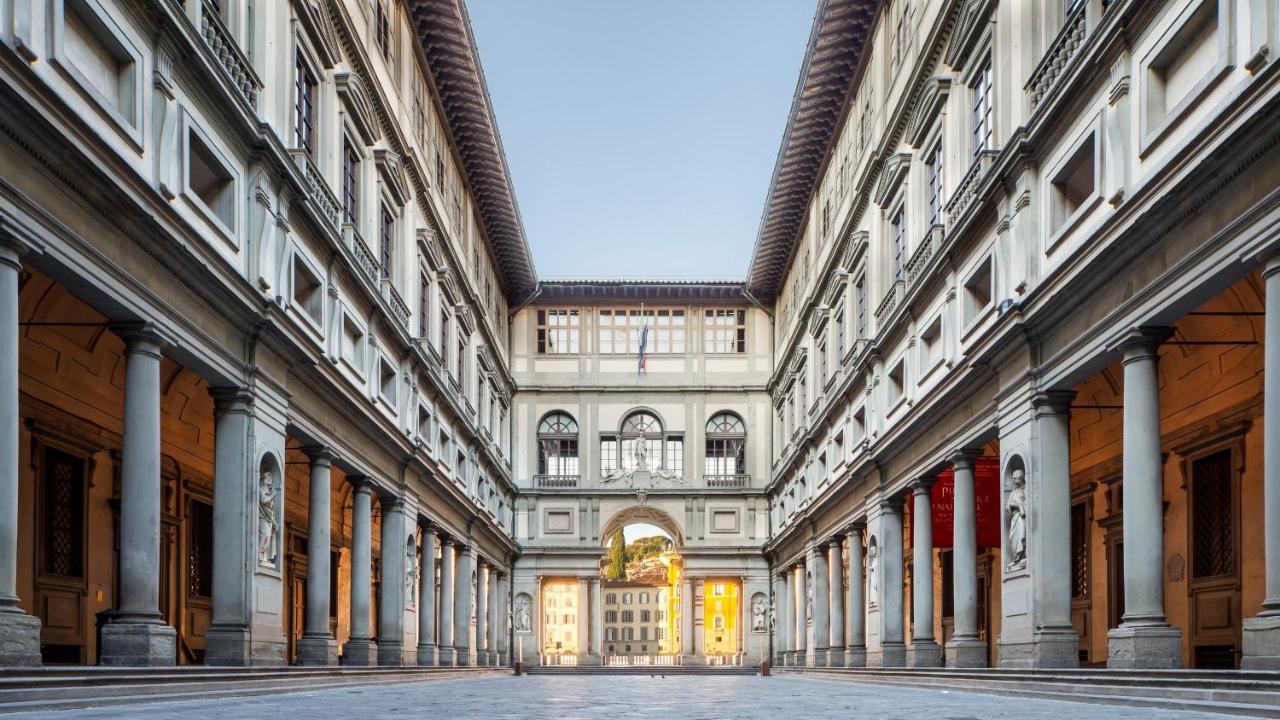 Historic Center Palace - Huge 4 Bedrooms Santa Croce - By Likehomeflorence Lejlighed Firenze