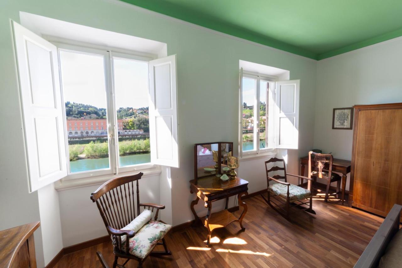 Lungarno Attic With Private Terrace And Lift Appartement Florence
