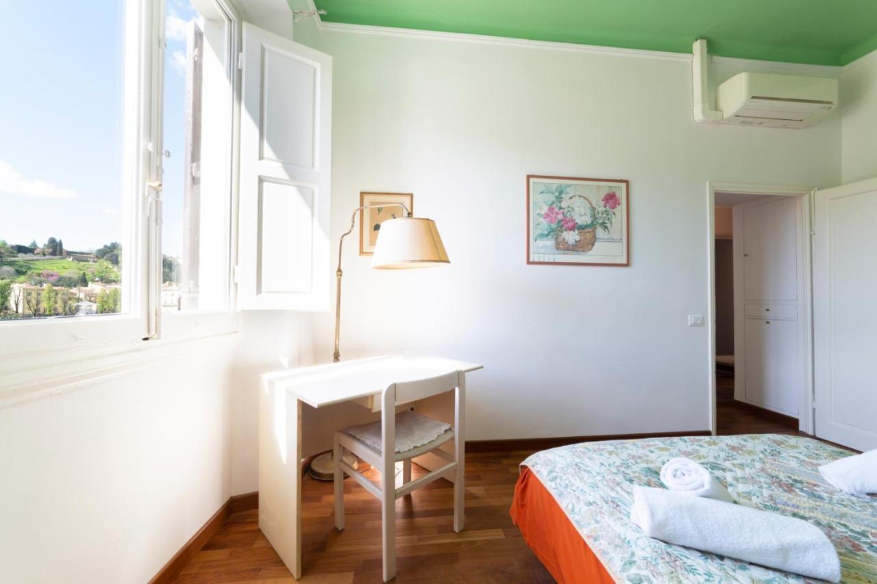 Lungarno Attic With Private Terrace And Lift