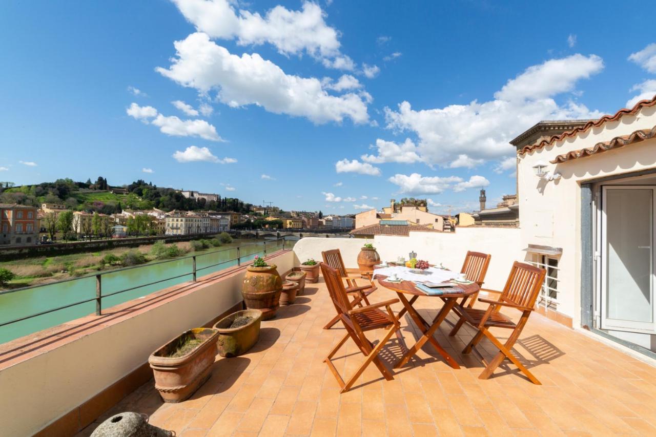 Lungarno Attic With Private Terrace And Lift * Florence