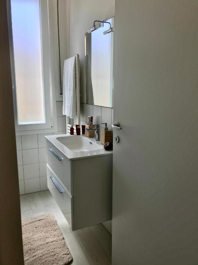Locchi Suite_ Careggi/meyer/tramvia A Due Passi! Apartamento Florença