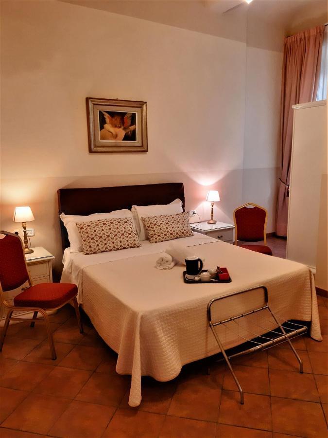 Hotell Victoria 3*