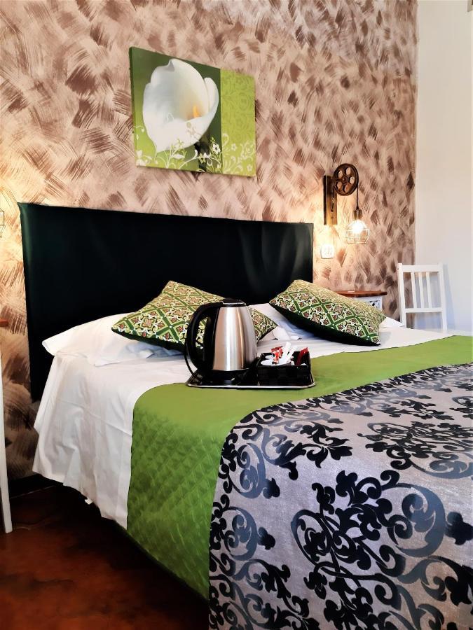 Victoria Hotell 3*