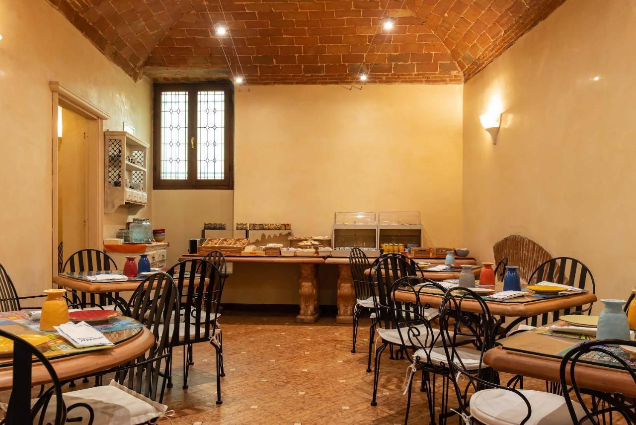 Porta Faenza Hotel 3*