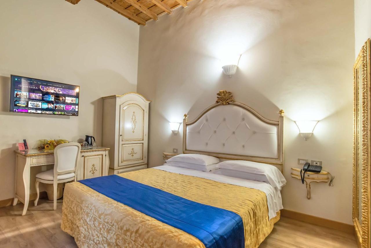 Hotel Porta Faenza 3*