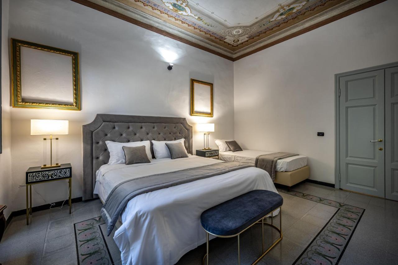 Yid Five Luxury Suites Apt With Secret Garden Leilighet *
