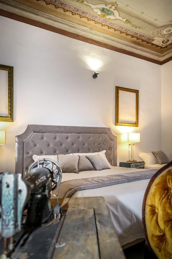 Yid Five Luxury Suites Apt With Secret Garden Leilighet *