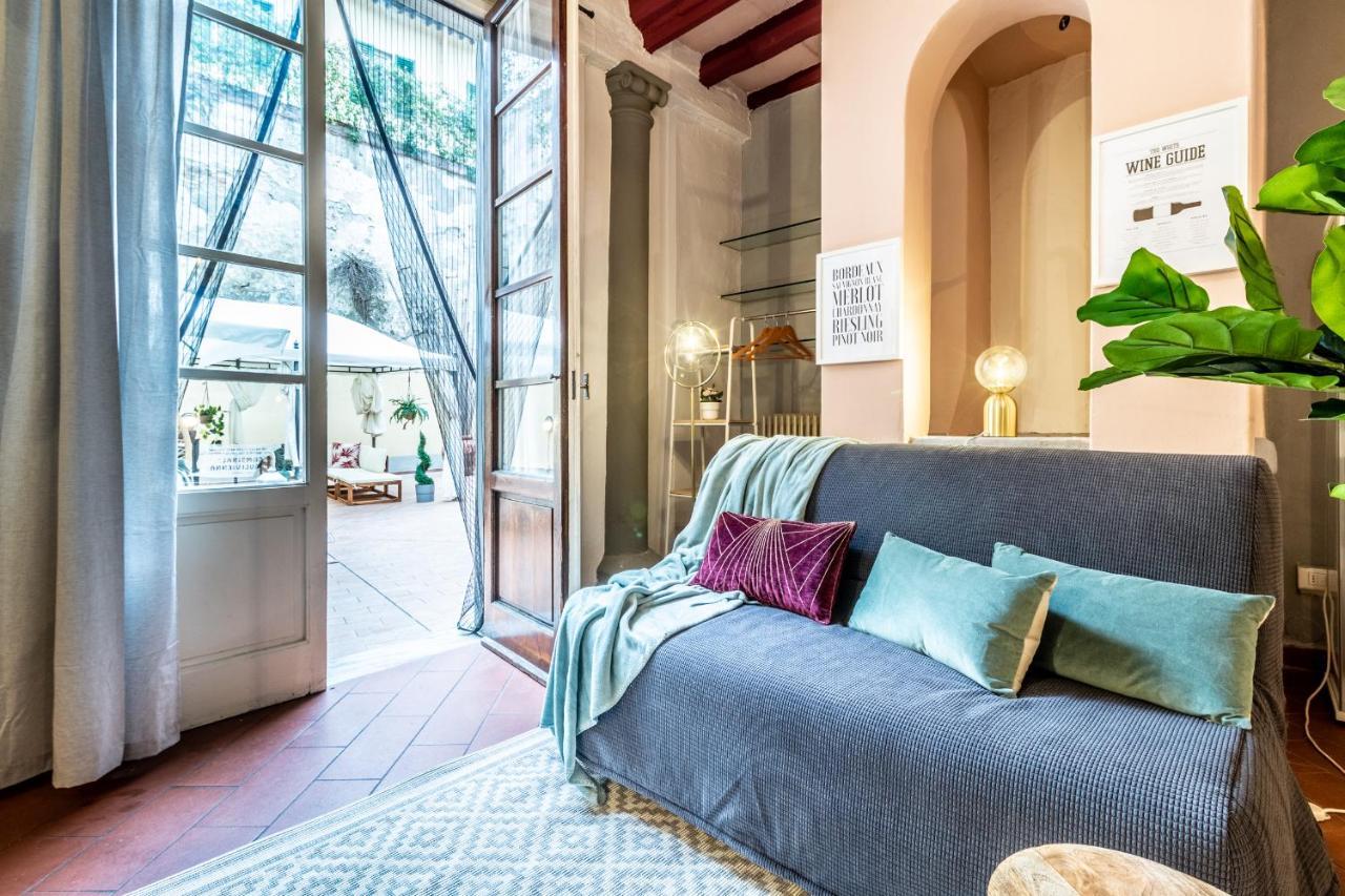 Wine Vernaccia Appartement Florence