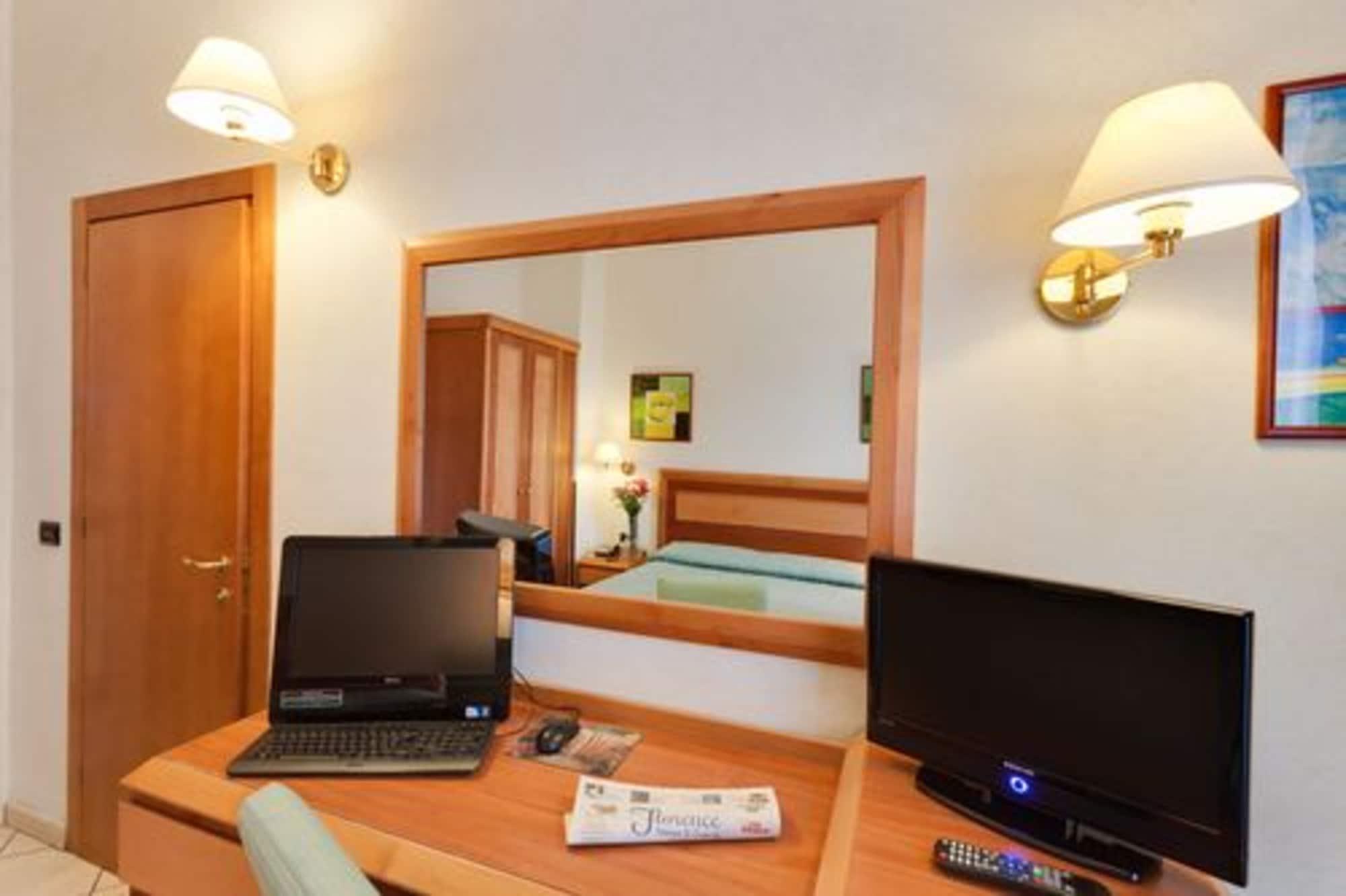 Mia Cara & 3* Firenze
