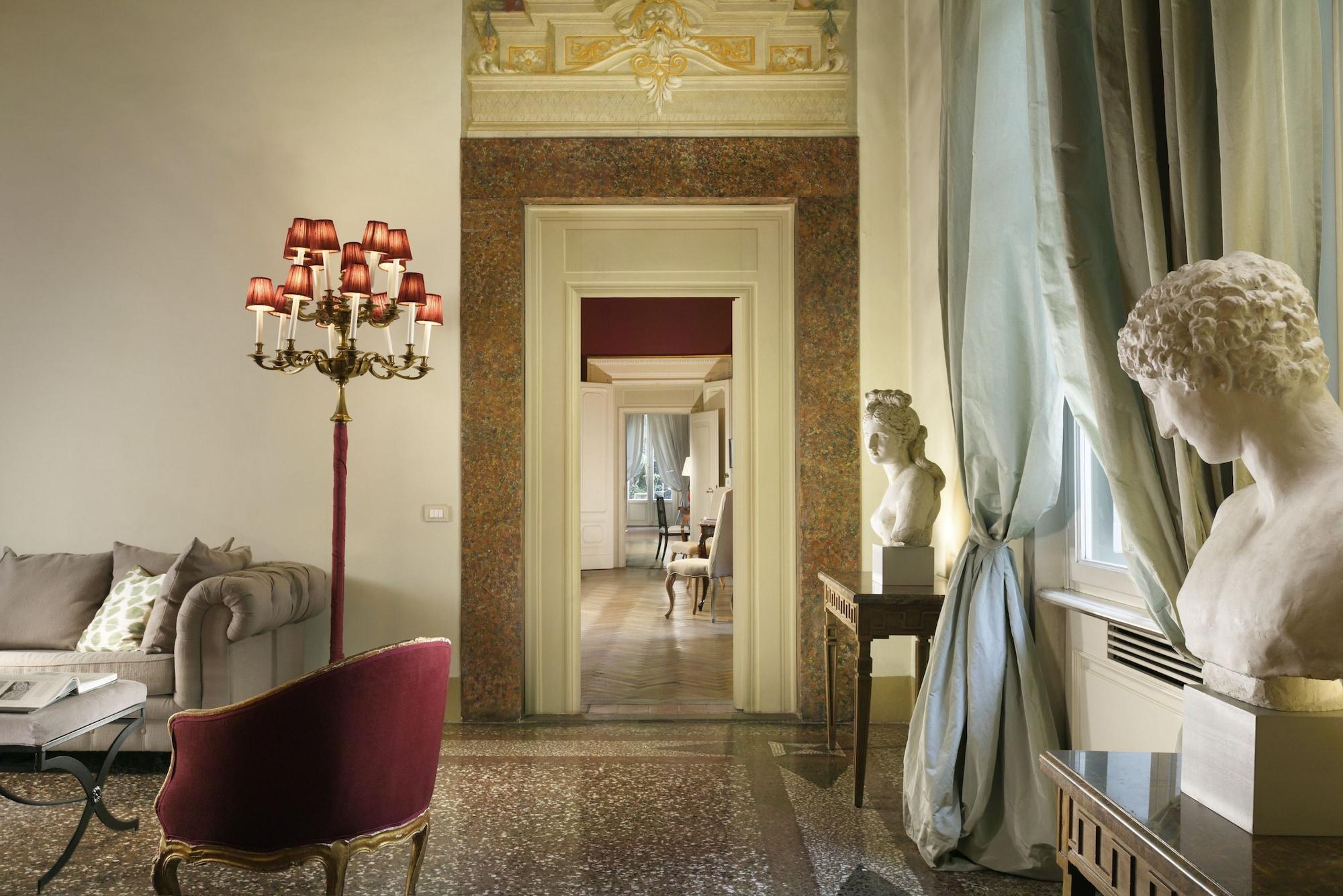 Al Palazzo Del Marchese Di Camugliano Residenza D'epoca Firenze