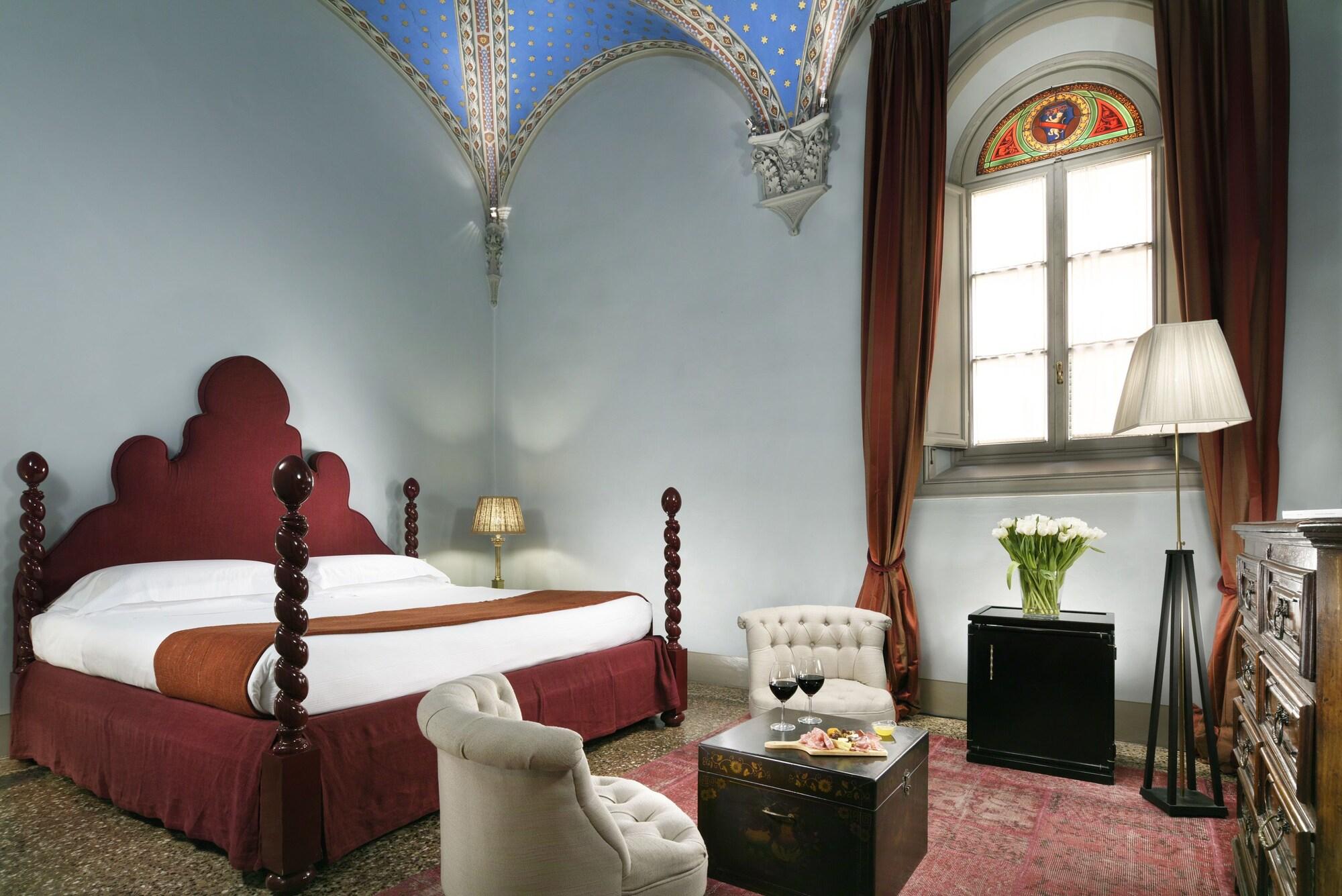 Al Palazzo Del Marchese Di Camugliano Residenza D'epoca Firenze