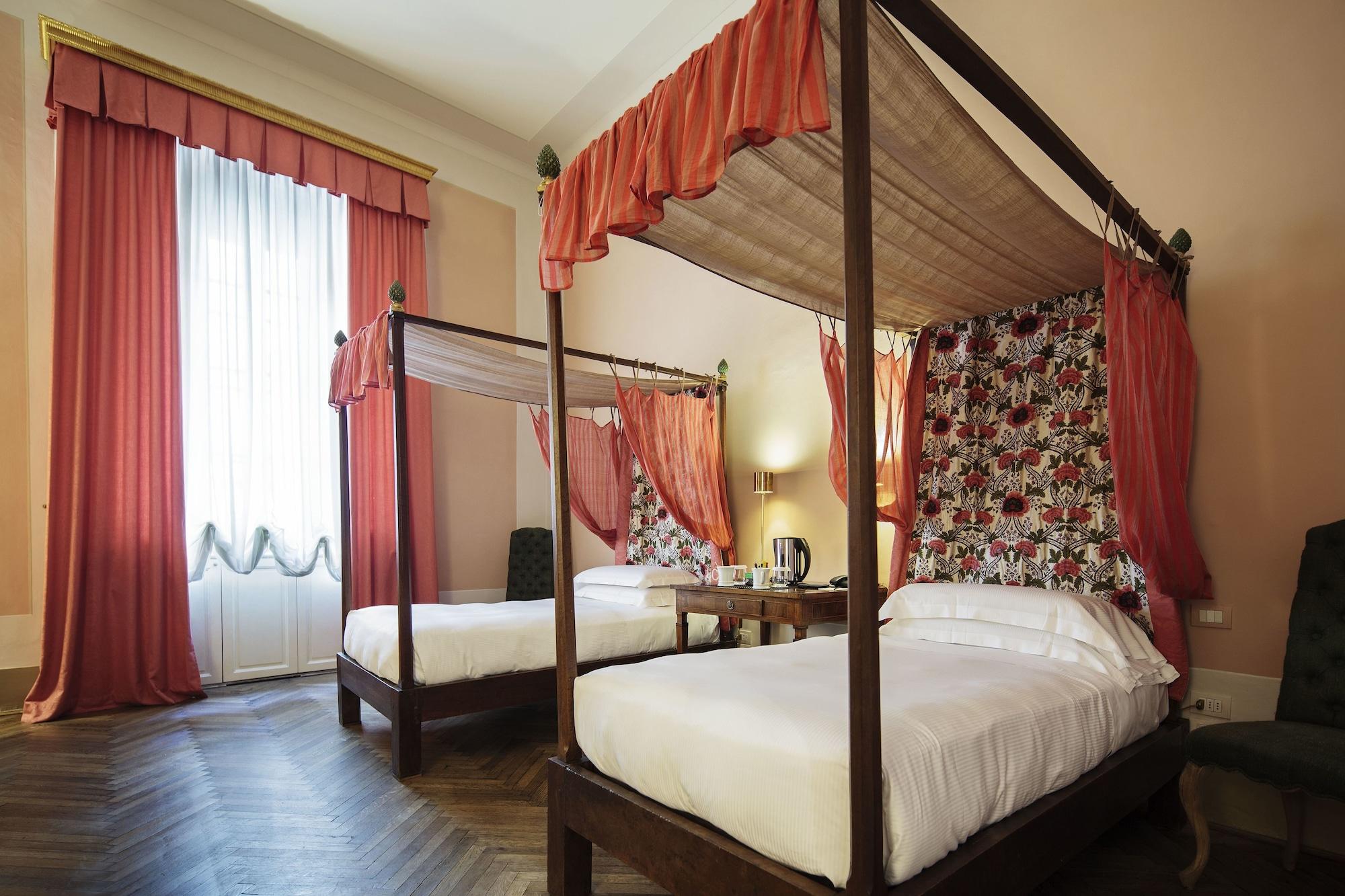 Al Palazzo Del Marchese Di Camugliano Residenza D'epoca Hotel 4*