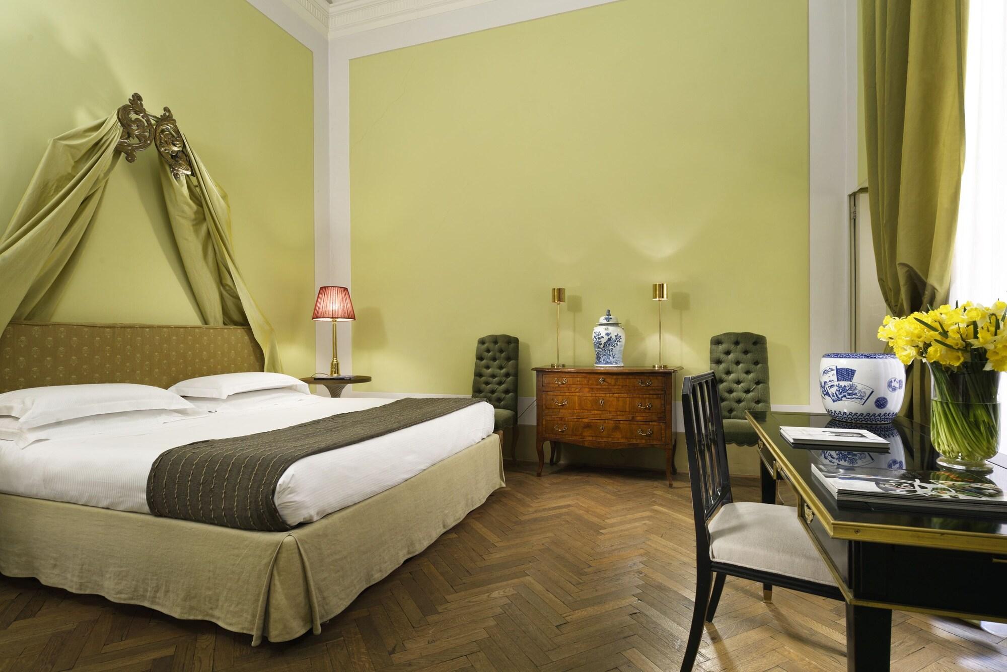 Al Palazzo Del Marchese Di Camugliano Residenza D'epoca