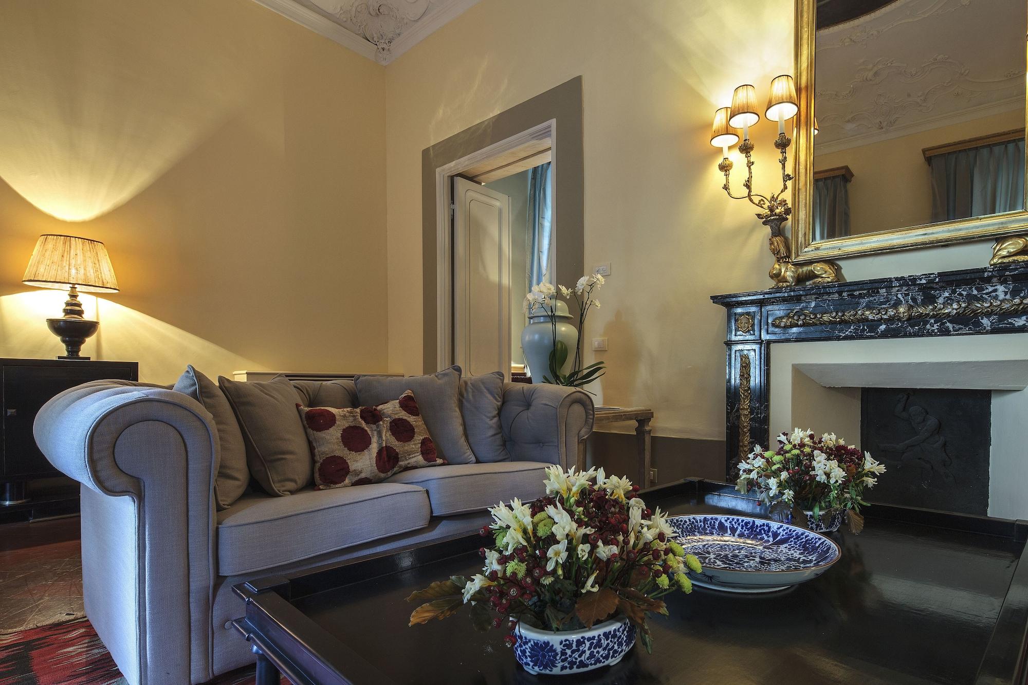 Hotel Al Palazzo Del Marchese Di Camugliano Residenza D'epoca Firenze