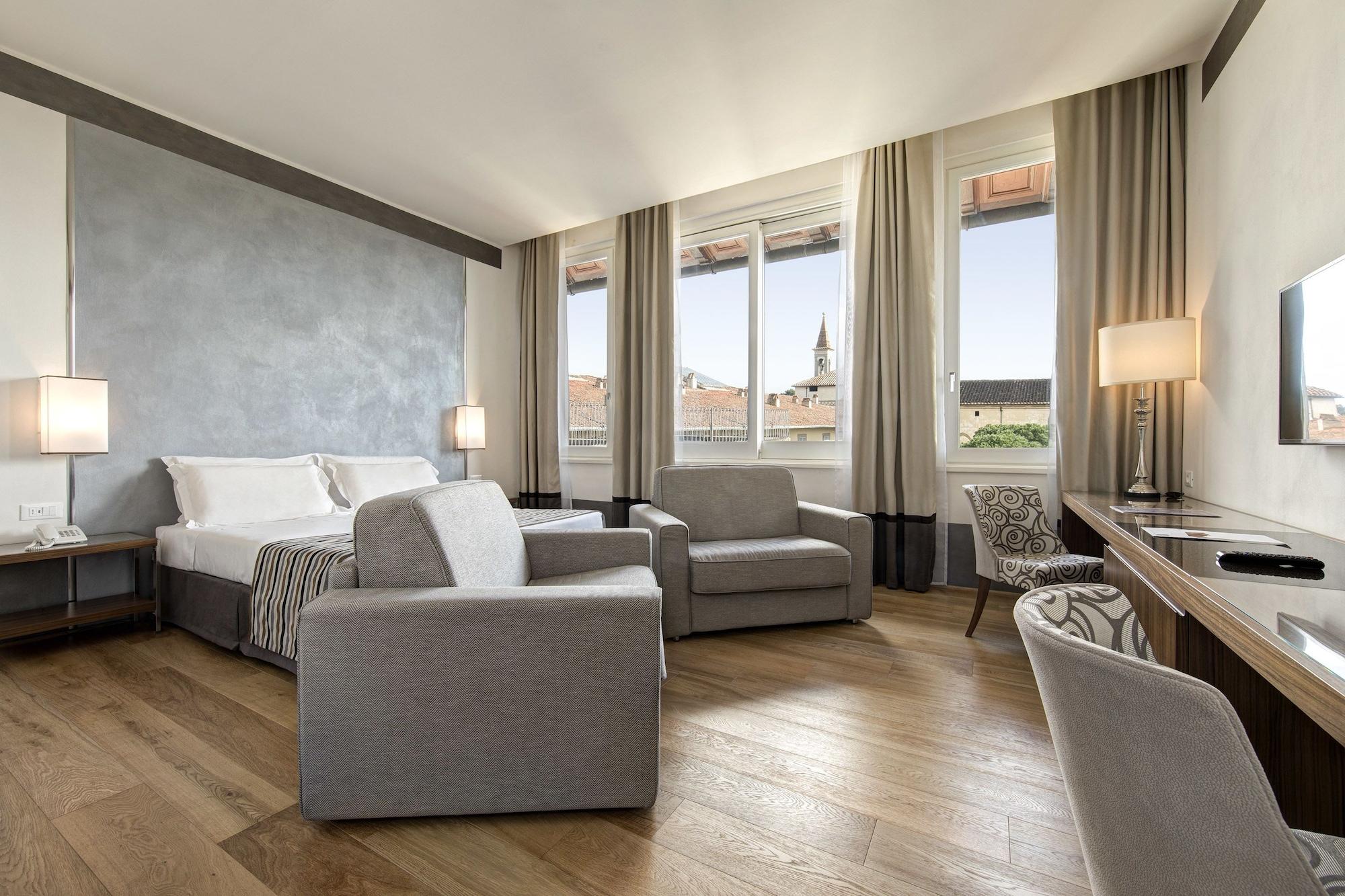 Orto De' Medici Hotel 4*