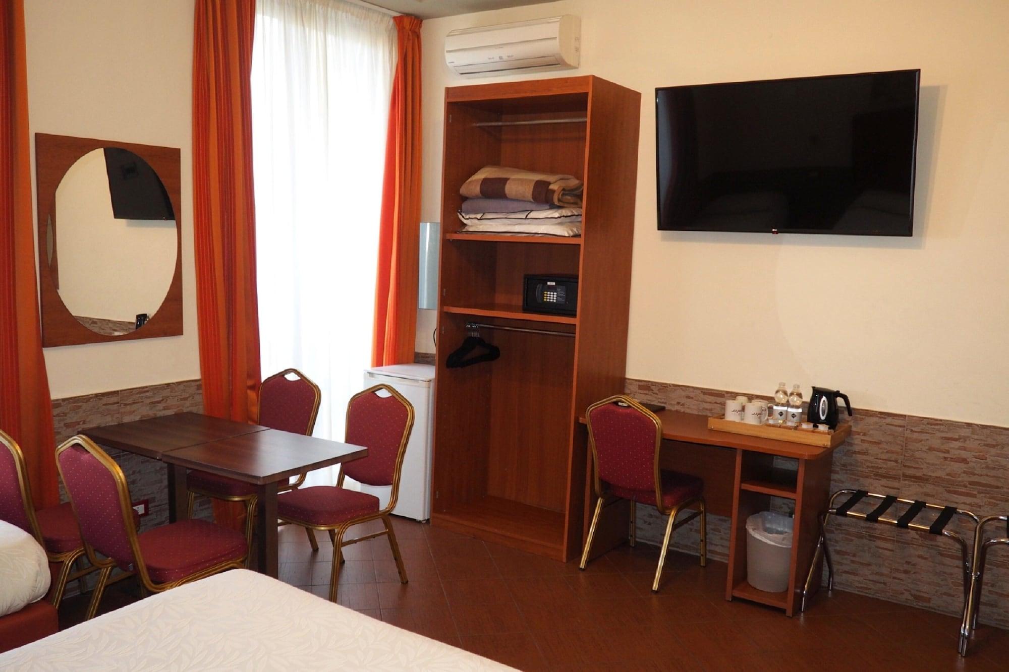 Hotel Ester 3*