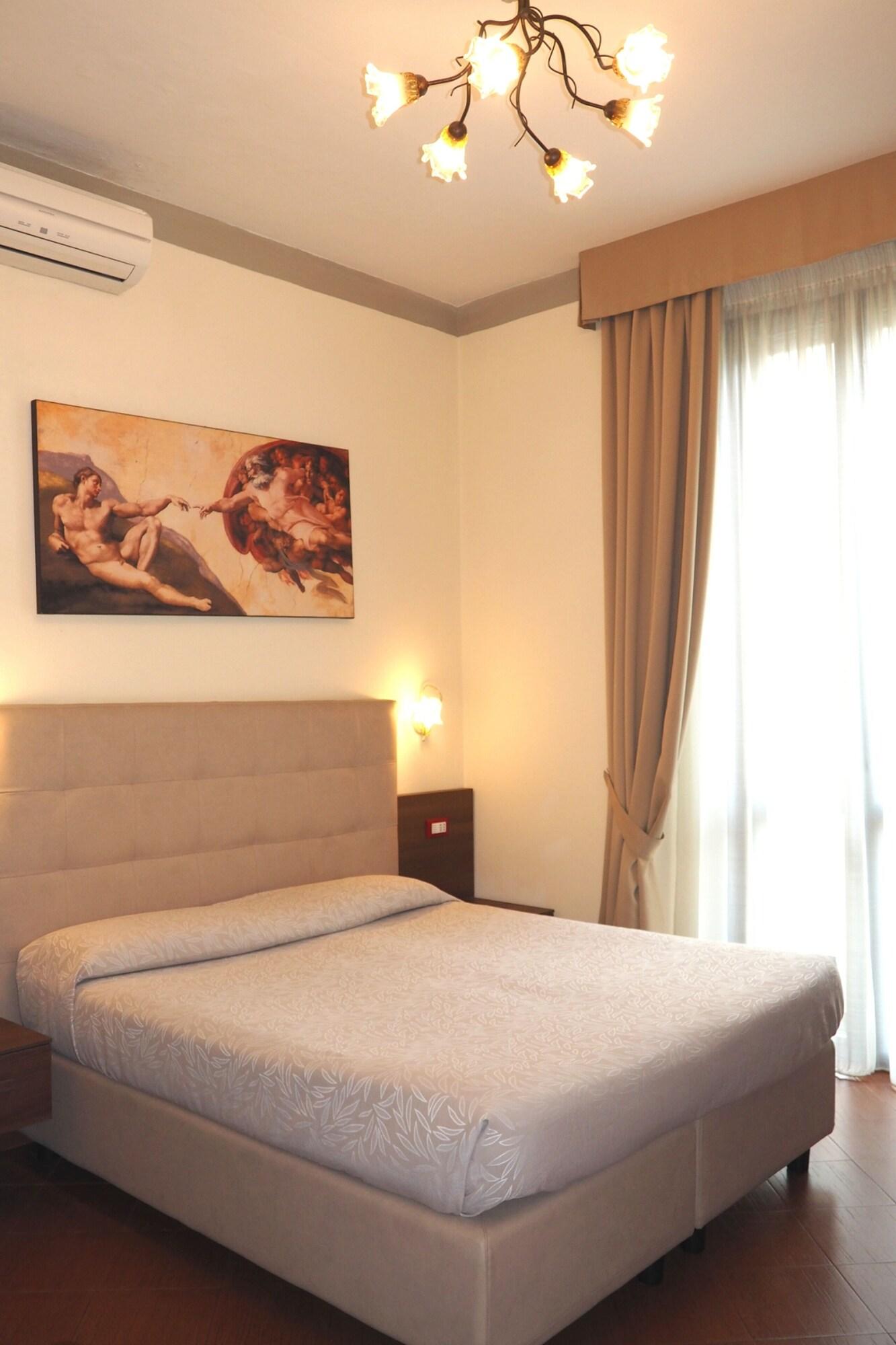 Hotel Ester 3*