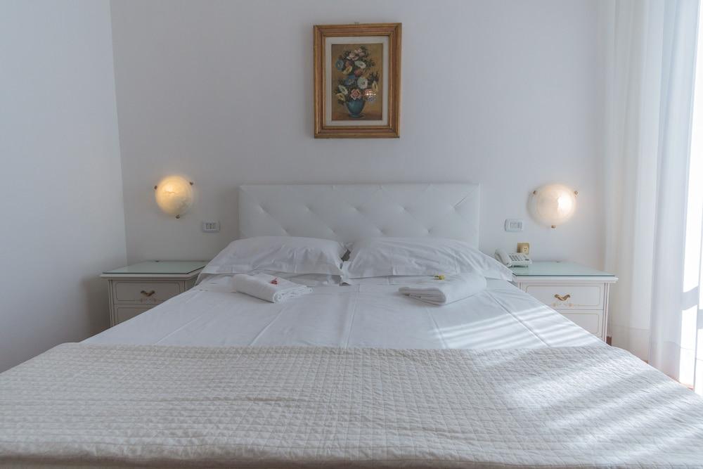 Hotell Victoria 3*