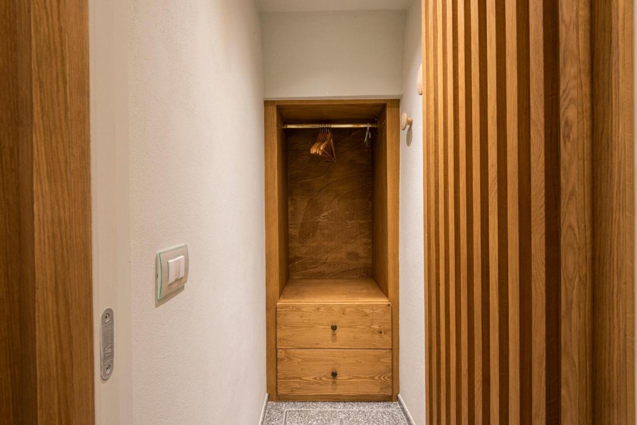 Aparmtents - Dragomanni Loft With Patio *