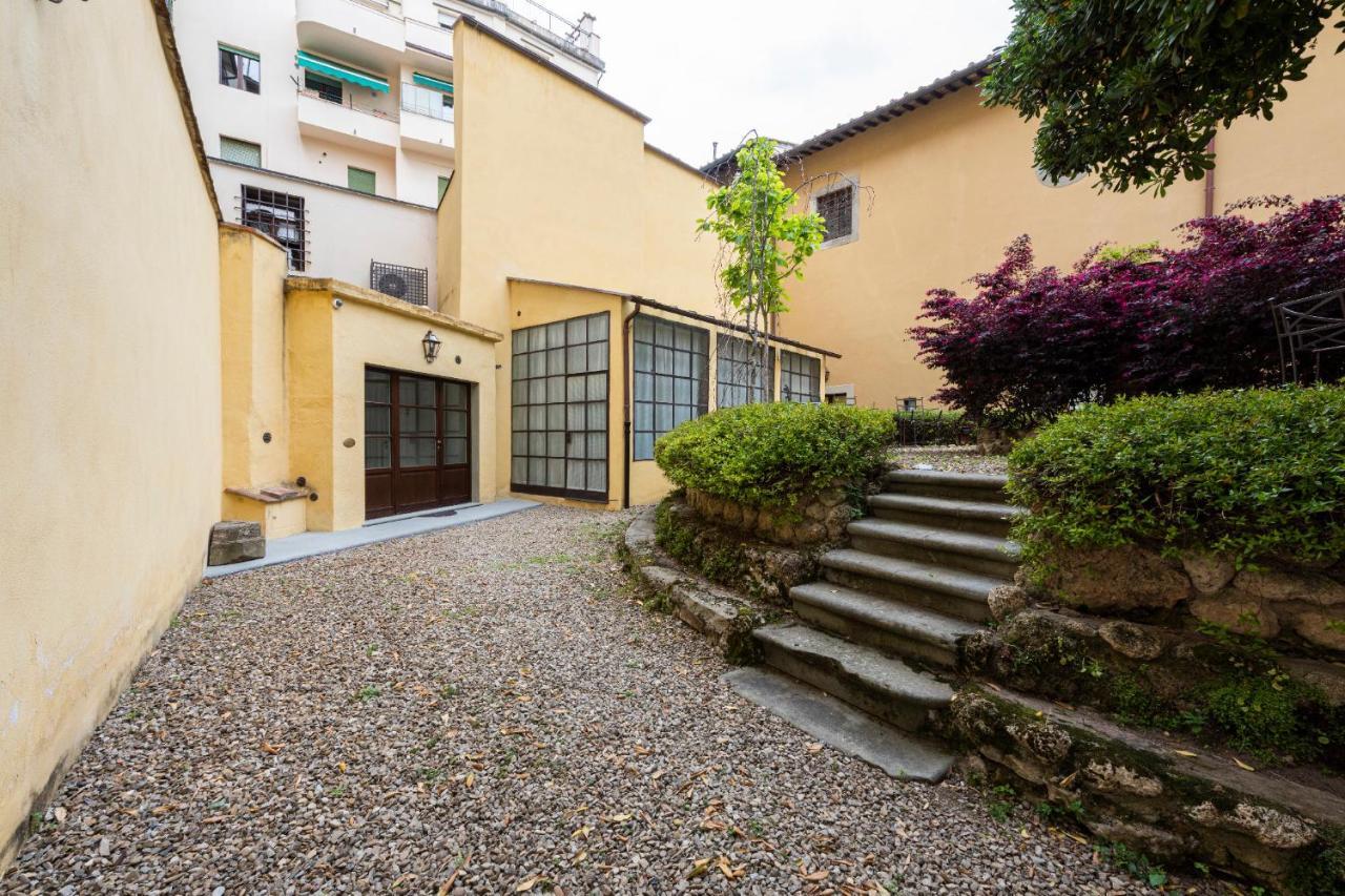 Aparmtents - Dragomanni Loft With Patio *