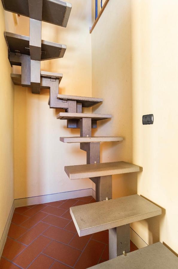 Cozy Classic Italian House Near Santa Croce, On The Lungarno Firenze