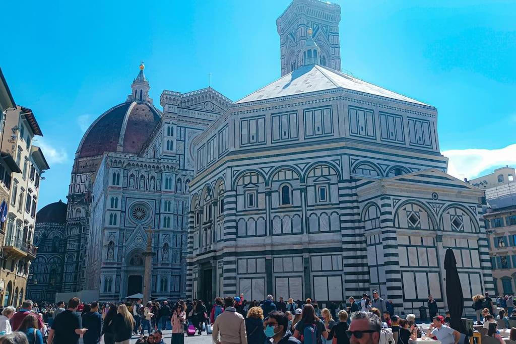 Unique & Beautiful Bedroom In Of Privat overnatting Firenze
