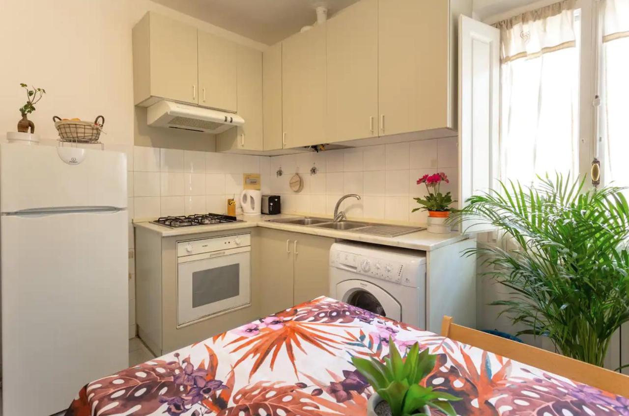 Via Ricasoli Apartment, Next To Accademia Apartamento