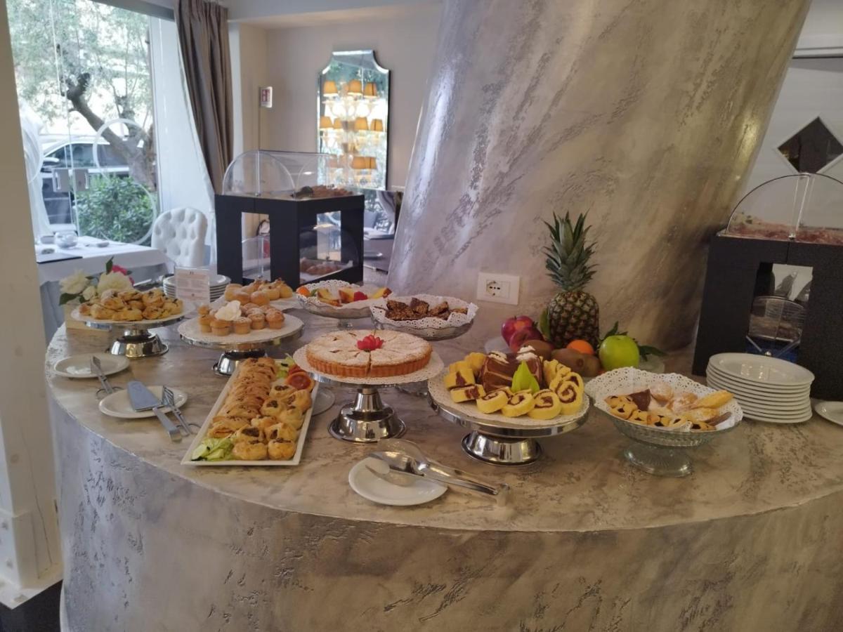 Hotell The Moon Boutique &