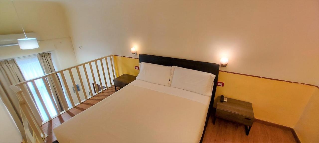 Hotel Ester