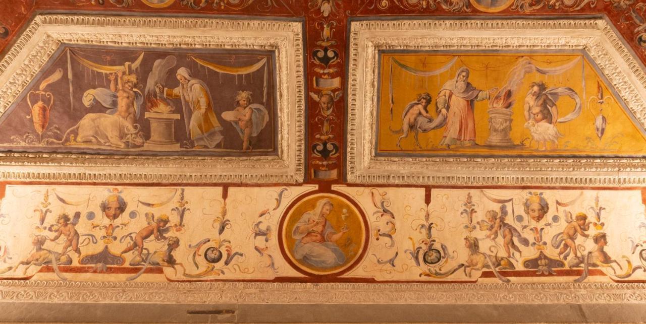 Luxury Frescoed In The Center * Firenze