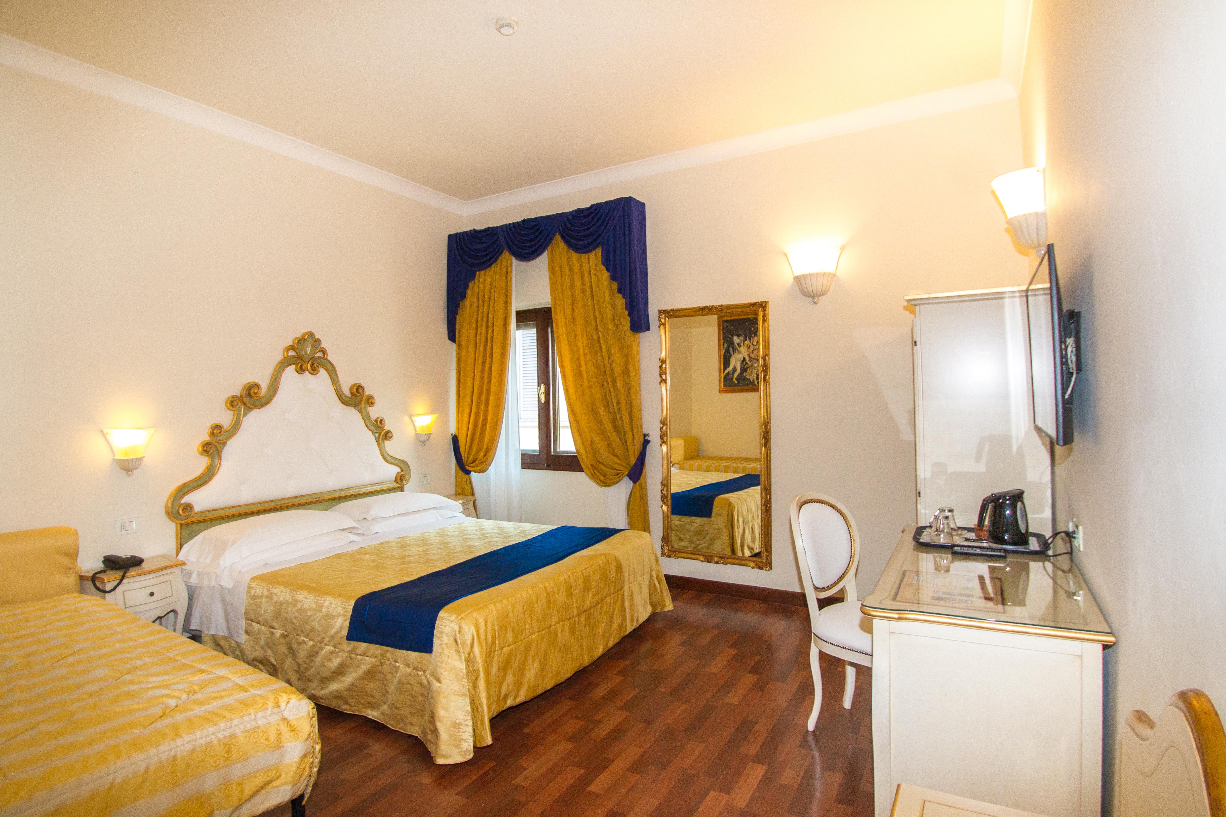 Porta Faenza Hotel
