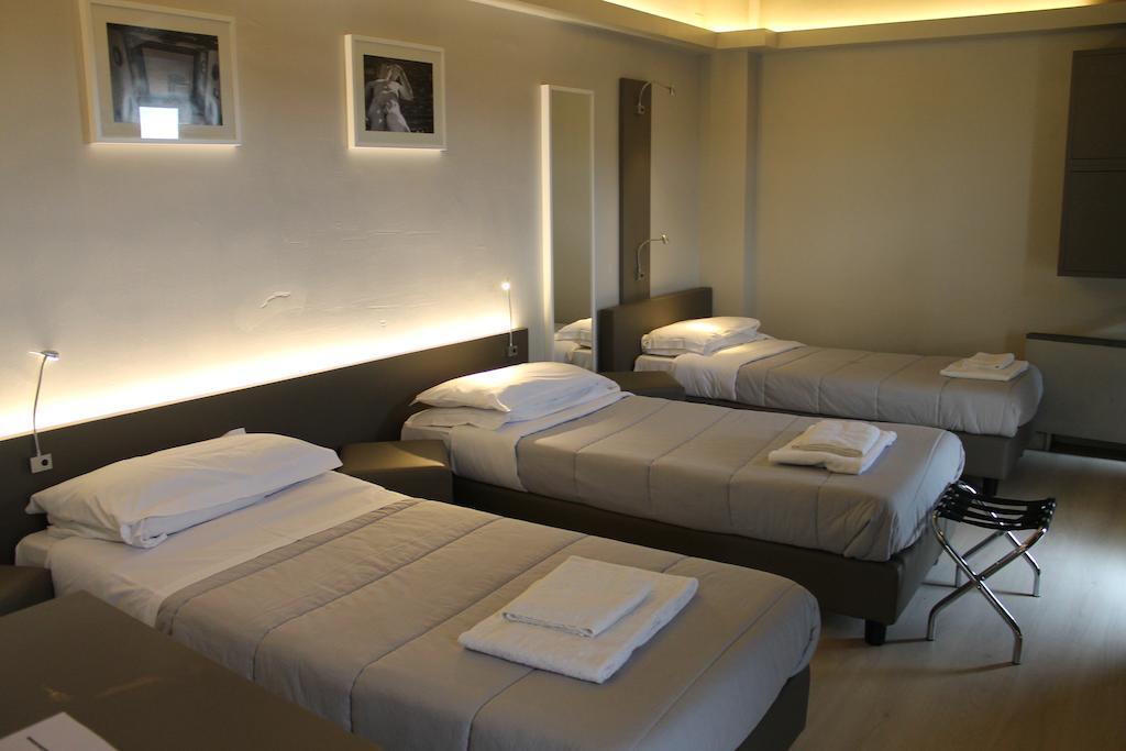 Hostel Plus Florence *