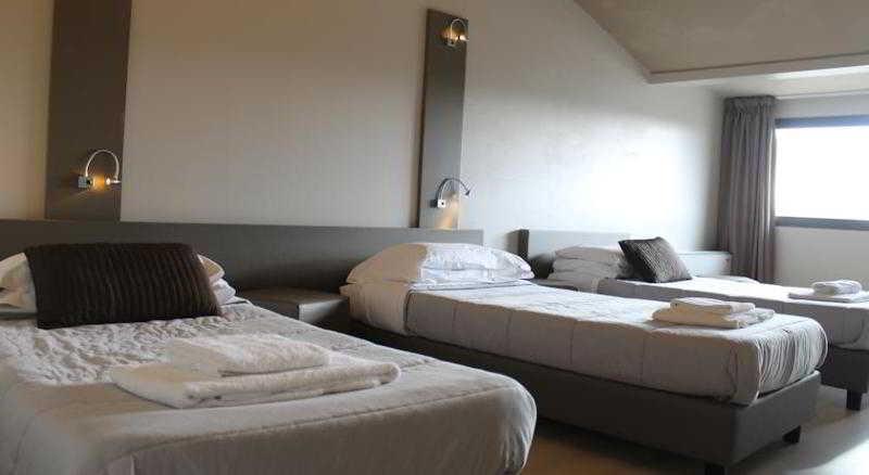 Plus Florence Hostel *