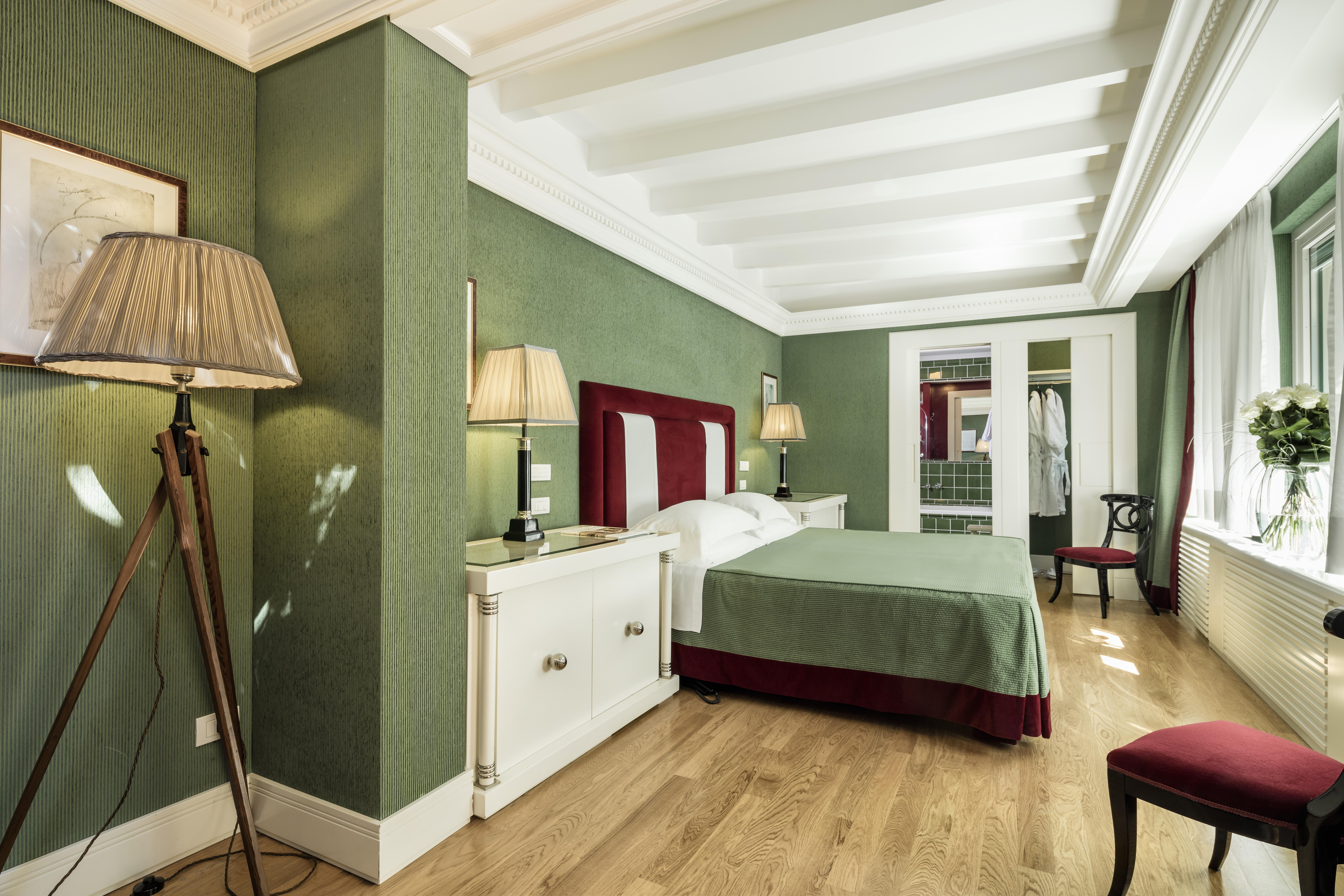 Hotel Regency - Small Luxury Of The World