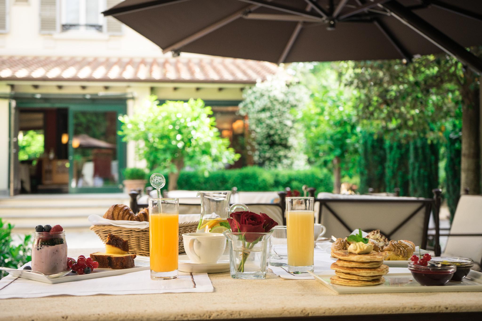 Regency - Small Luxury Of The World