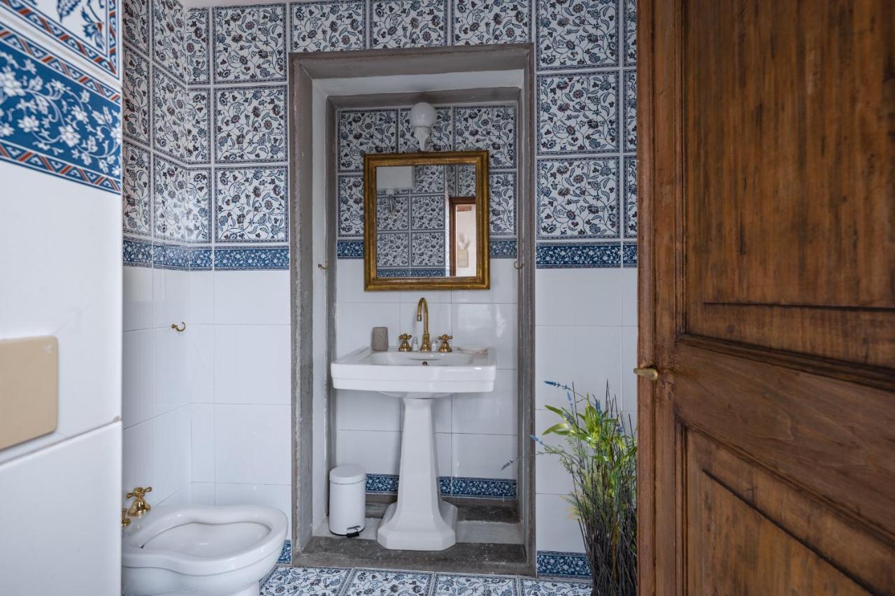 Via Lamberti, 3 - Charming - Charming And Historic 5th-floor Attic With Elevator In A Building At The Heart Of Vibrant Florence, Just A 2-minute Walk From Attractions Lejlighed